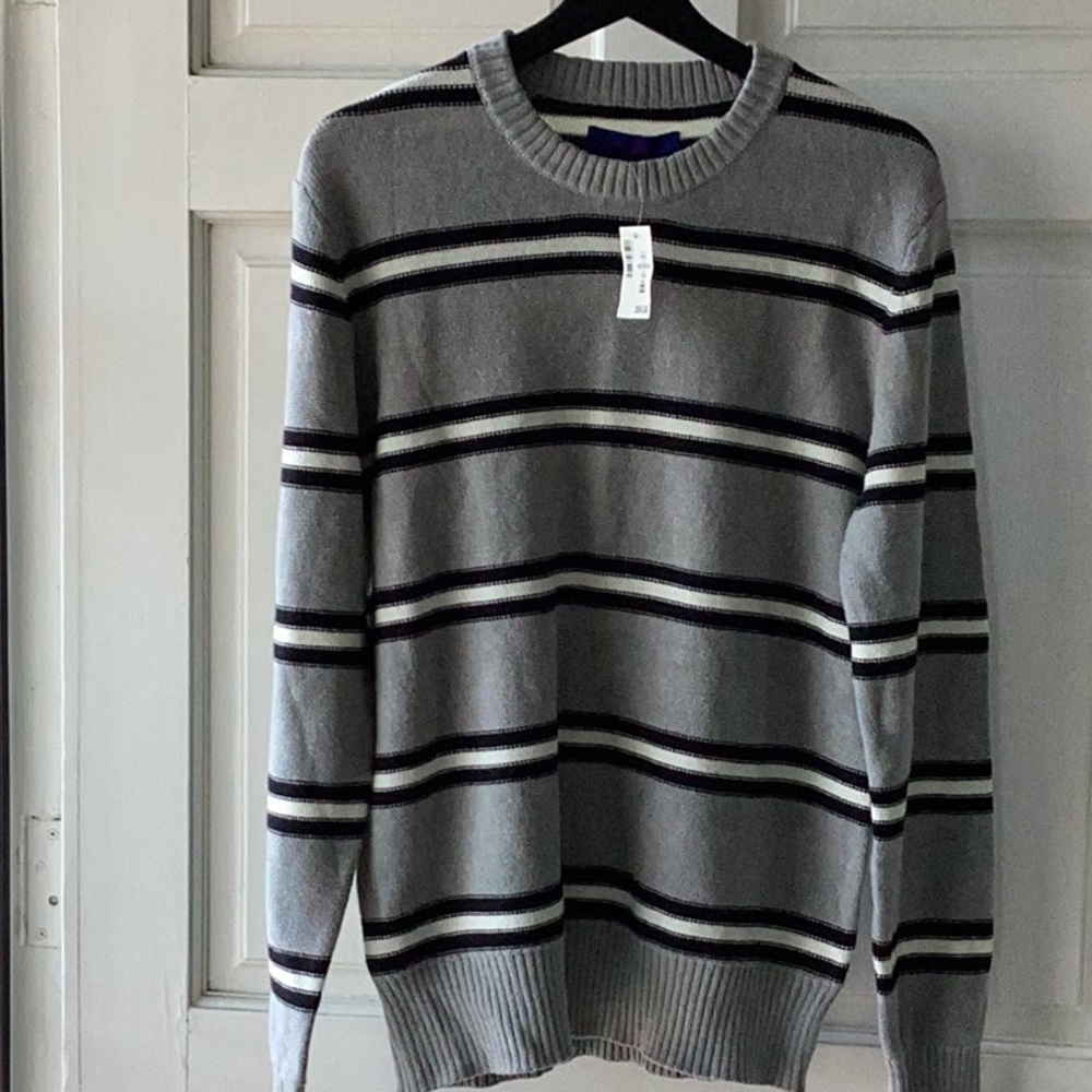 Brand New Aeropostale Sweater